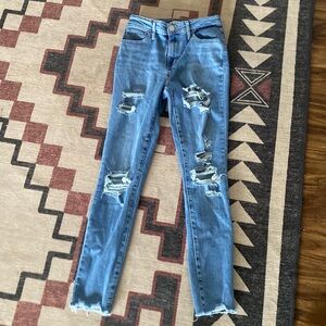 Like New Levi 721 High Rise skinny Jeans Size 26